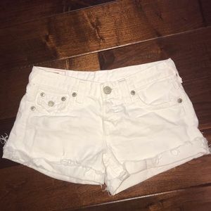 True Religion Women’s cutoff shorts. Size W26.
